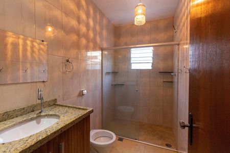 Casa para alugar com 140m², 3 quartos e 1 vaga Casa para alugar com 140m², 3 quartos e 1 vagaBanheiro