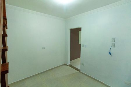 Casa para alugar com 140m², 3 quartos e 1 vaga Casa para alugar com 140m², 3 quartos e 1 vagaSala