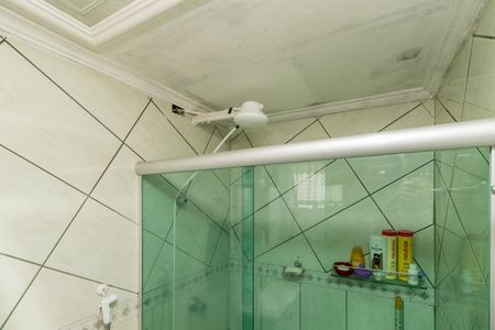 Apartamento à venda com 70m², 3 quartos e 1 vaga Apartamento à venda com 70m², 3 quartos e 1 vagaBanheiro Social