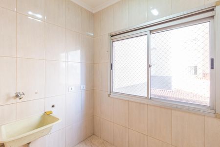 Apartamento à venda com 74m², 3 quartos e 1 vaga Apartamento à venda com 74m², 3 quartos e 1 vagaCozinha e área de serviço