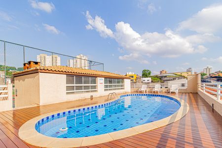 Apartamento à venda com 74m², 3 quartos e 1 vagaÁrea comum - Piscina