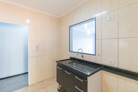 Apartamento à venda com 74m², 3 quartos e 1 vaga Apartamento à venda com 74m², 3 quartos e 1 vagaCozinha e área de serviço