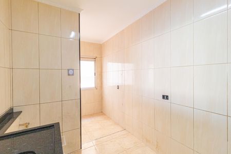 Apartamento à venda com 74m², 3 quartos e 1 vaga Apartamento à venda com 74m², 3 quartos e 1 vagaCozinha e área de serviço