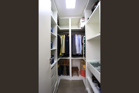 Apartamento à venda com 68m², 2 quartos e 2 vagasCloset da suíte
