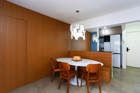 Apartamento à venda com 68m², 2 quartos e 2 vagasSala