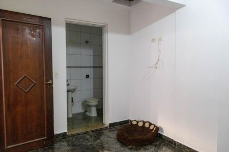 Casa para alugar com 309m², 4 quartos e 2 vagasHall