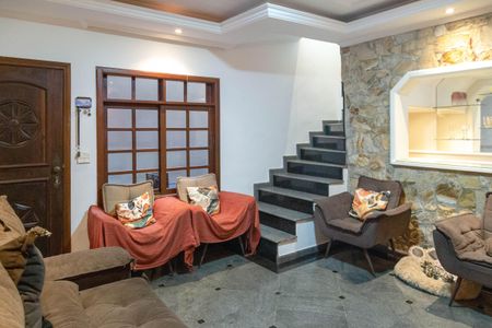 Casa para alugar com 309m², 4 quartos e 2 vagasSala