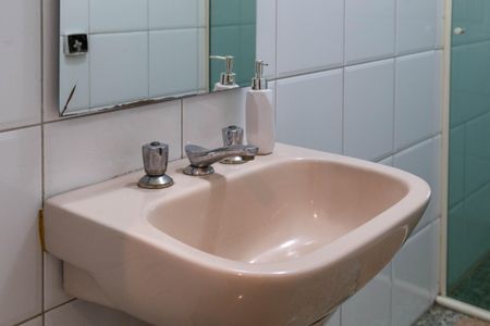 Casa para alugar com 309m², 4 quartos e 2 vagasBanheiro Social