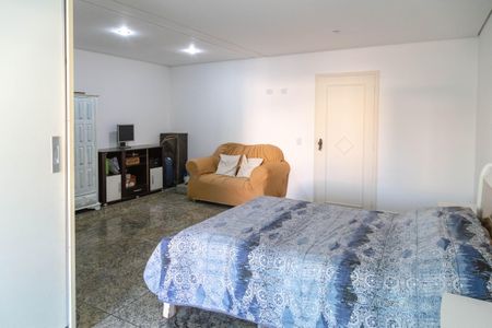 Casa para alugar com 309m², 4 quartos e 2 vagasSuíte