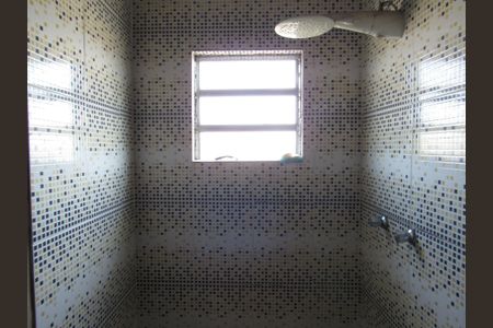 Casa para alugar com 150m², 2 quartos e 2 vagasBanheiro