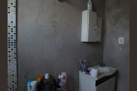 Casa para alugar com 150m², 2 quartos e 2 vagasBanheiro