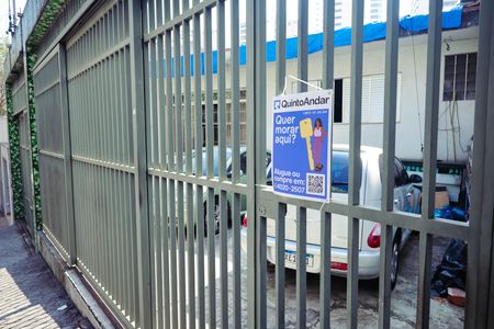 Casa à venda com 222m², 3 quartos e 8 vagasFachada