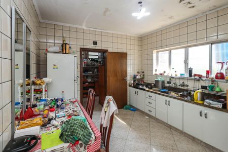 Casa à venda com 222m², 3 quartos e 8 vagasCozinha