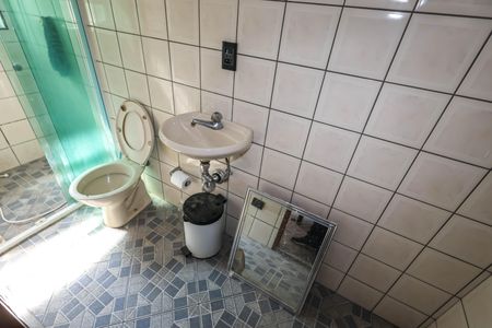 Casa à venda com 222m², 3 quartos e 8 vagasBanheiro Social