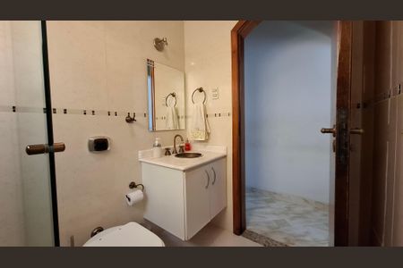 Casa à venda com 150m², 3 quartos e 5 vagasBanheiro 3