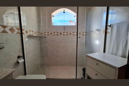 Casa à venda com 150m², 3 quartos e 5 vagasBanheiro 2