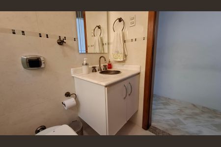 Casa à venda com 150m², 3 quartos e 5 vagasBanheiro 3