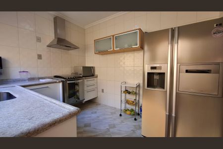 Casa à venda com 150m², 3 quartos e 5 vagasCozinha