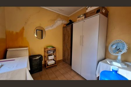 Casa à venda com 150m², 3 quartos e 5 vagasQuarto de Serviço