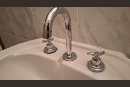 Casa à venda com 150m², 3 quartos e 5 vagasBanheiro de Serviço