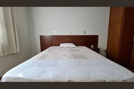 Casa à venda com 150m², 3 quartos e 5 vagasSuíte