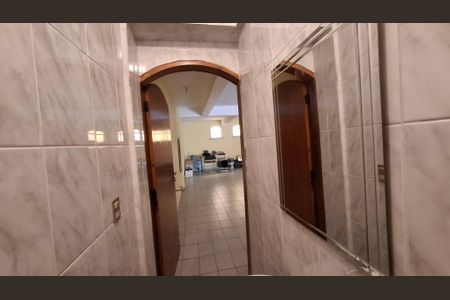 Casa à venda com 150m², 3 quartos e 5 vagasBanheiro de Serviço