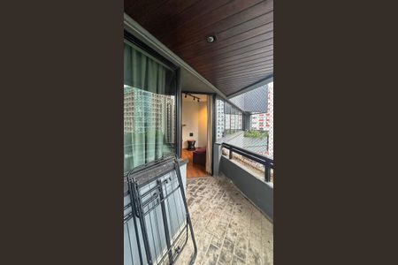 Apartamento para alugar com 46m², 1 quarto e 1 vagaVaranda