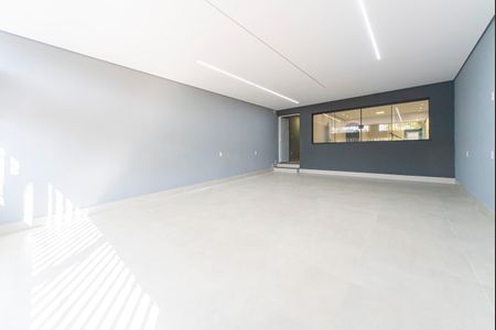 Casa à venda com 278m², 3 quartos e 4 vagasGaragem