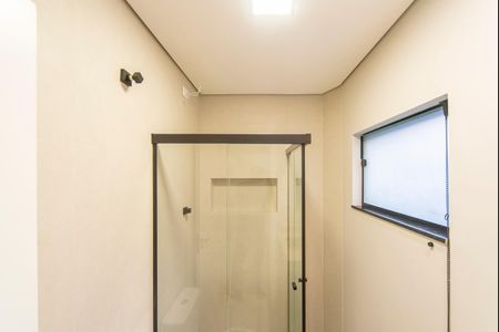 Casa à venda com 278m², 3 quartos e 4 vagasBanheiro Suíte 2