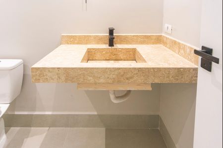 Casa à venda com 278m², 3 quartos e 4 vagasLavabo