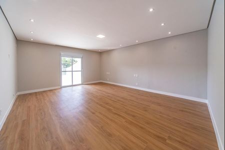 Casa à venda com 278m², 3 quartos e 4 vagasSuíte 3