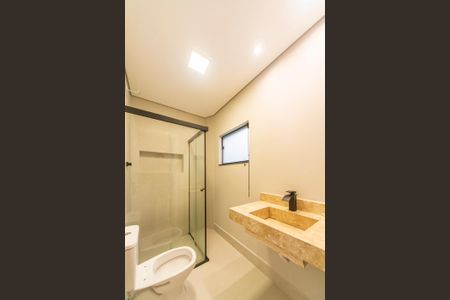 Casa à venda com 278m², 3 quartos e 4 vagasBanheiro Suíte 2