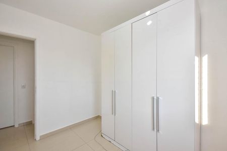 Apartamento para alugar com 72m², 3 quartos e 2 vagasQuarto 2