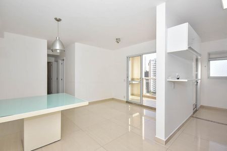 Apartamento para alugar com 72m², 3 quartos e 2 vagasSala