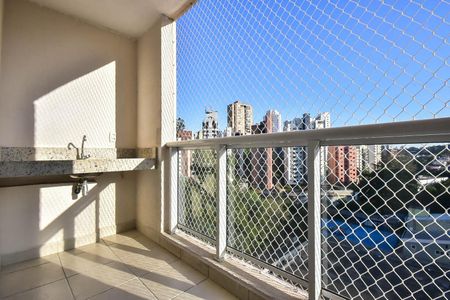 Apartamento para alugar com 72m², 3 quartos e 2 vagasVaranda