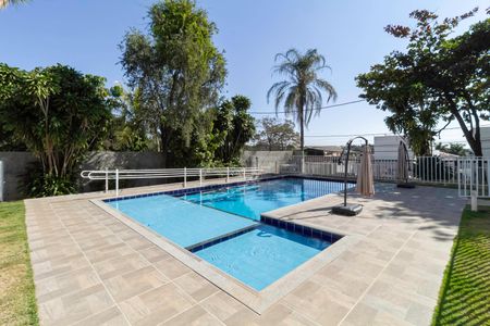 Apartamento para alugar com 48m², 2 quartos e 1 vagaÁrea comum - Piscina