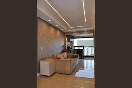 Apartamento à venda com 67m², 2 quartos e 1 vagaSala