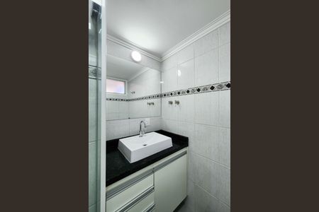 Apartamento à venda com 80m², 3 quartos e 1 vaga Apartamento à venda com 80m², 3 quartos e 1 vagaBanheiro