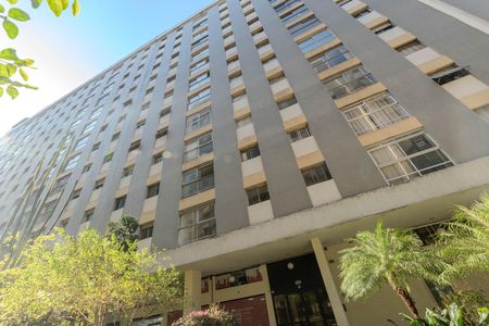 Apartamento à venda com 120m², 3 quartos e 1 vaga Apartamento à venda com 120m², 3 quartos e 1 vagaFachada