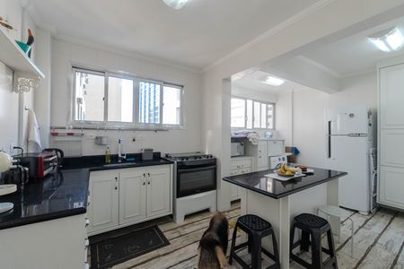 Apartamento à venda com 120m², 3 quartos e 1 vaga Apartamento à venda com 120m², 3 quartos e 1 vagaCozinha e Área de Serviço
