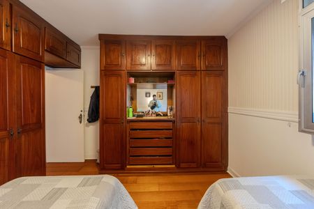 Apartamento à venda com 120m², 3 quartos e 1 vaga Apartamento à venda com 120m², 3 quartos e 1 vagaQuarto 1