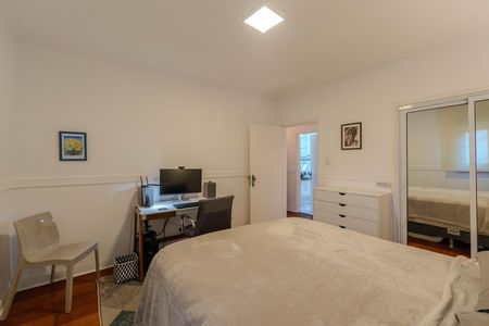 Apartamento à venda com 120m², 3 quartos e 1 vaga Apartamento à venda com 120m², 3 quartos e 1 vagaQuarto 2