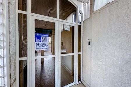 Apartamento à venda com 90m², 3 quartos e sem vagaÁrea comum - Plaquinha