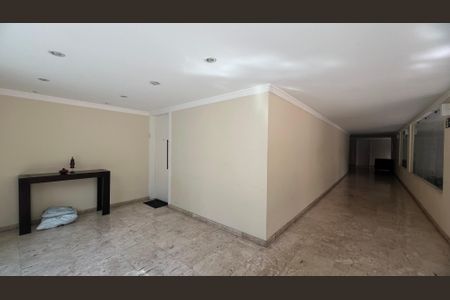 Apartamento à venda com 60m², 2 quartos e 1 vagaHall de entrada