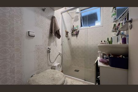 Apartamento à venda com 60m², 2 quartos e 1 vagaBanheiro Social