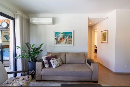 Apartamento à venda com 105m², 2 quartos e 2 vagas Apartamento à venda com 105m², 2 quartos e 2 vagasSala de Estar