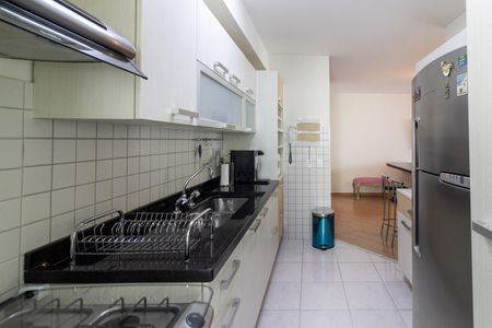 Apartamento à venda com 105m², 2 quartos e 2 vagas Apartamento à venda com 105m², 2 quartos e 2 vagasCozinha