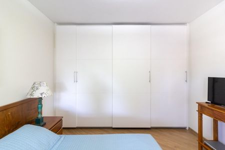 Apartamento à venda com 105m², 2 quartos e 2 vagas Apartamento à venda com 105m², 2 quartos e 2 vagasSuíte 1