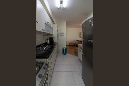 Apartamento à venda com 105m², 2 quartos e 2 vagas Apartamento à venda com 105m², 2 quartos e 2 vagasCozinha