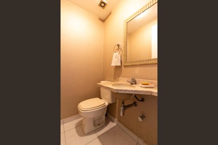 Apartamento à venda com 105m², 2 quartos e 2 vagas Apartamento à venda com 105m², 2 quartos e 2 vagasLavabo da Sala de Estar